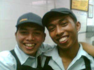 jbee11.jpg